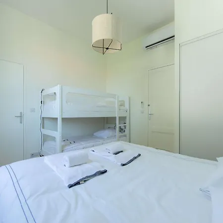 Holiday home Face Au Phare Du Ferret - 300m - 10 Pers