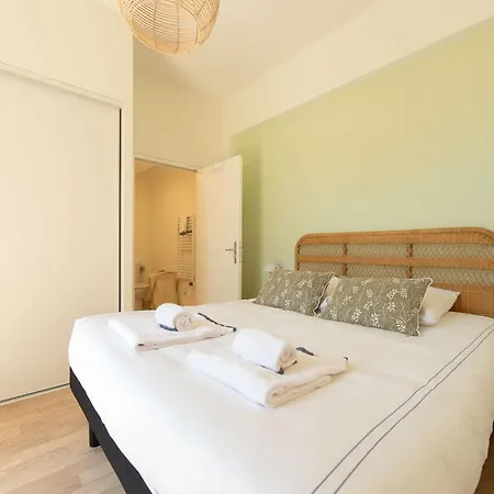 Holiday home Face Au Phare Du Ferret - 300m - 10 Pers